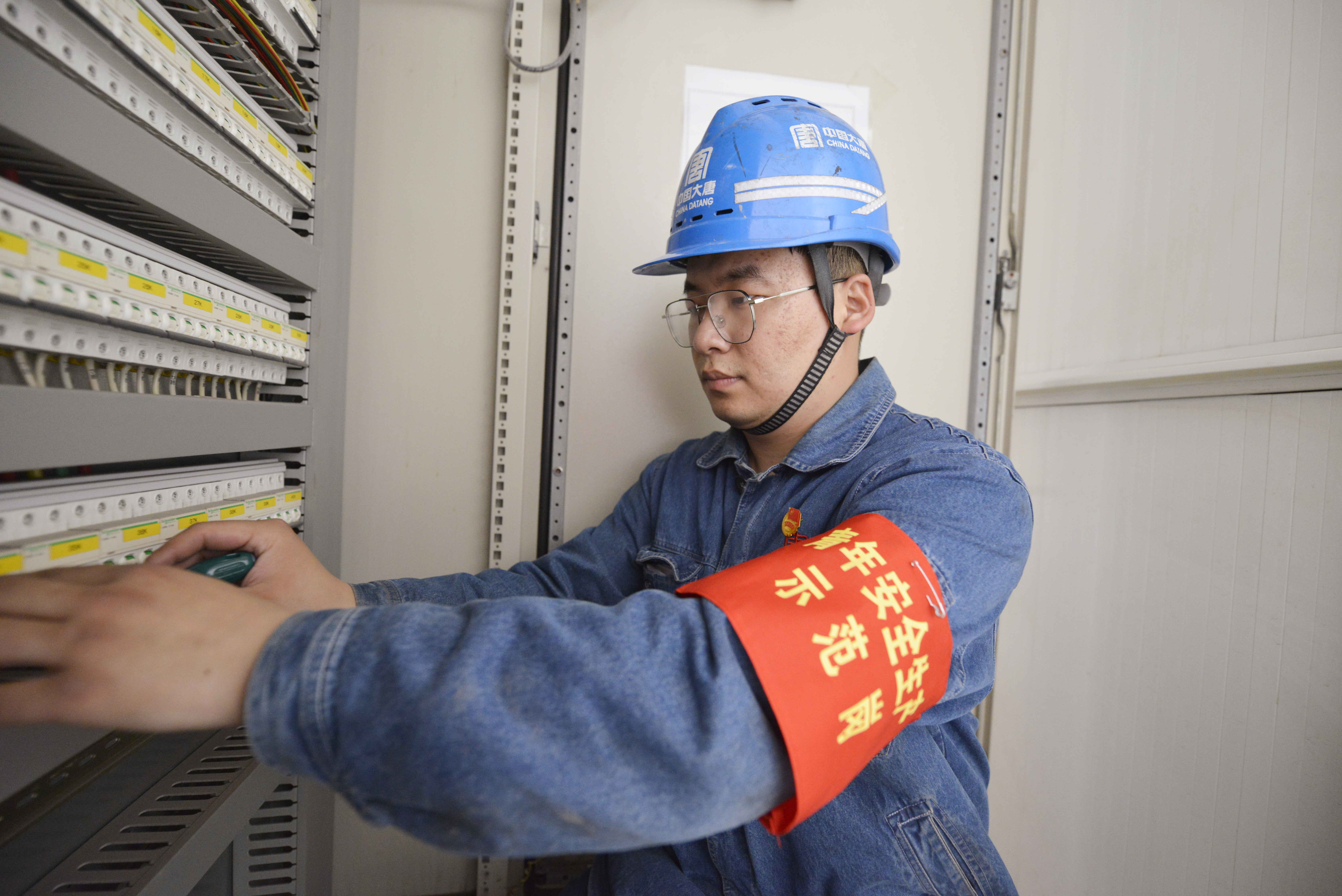 1683341698276073880.jpg 【最美大唐人】全国优秀共青团员张浩男(武安发电公司) (2).jpg