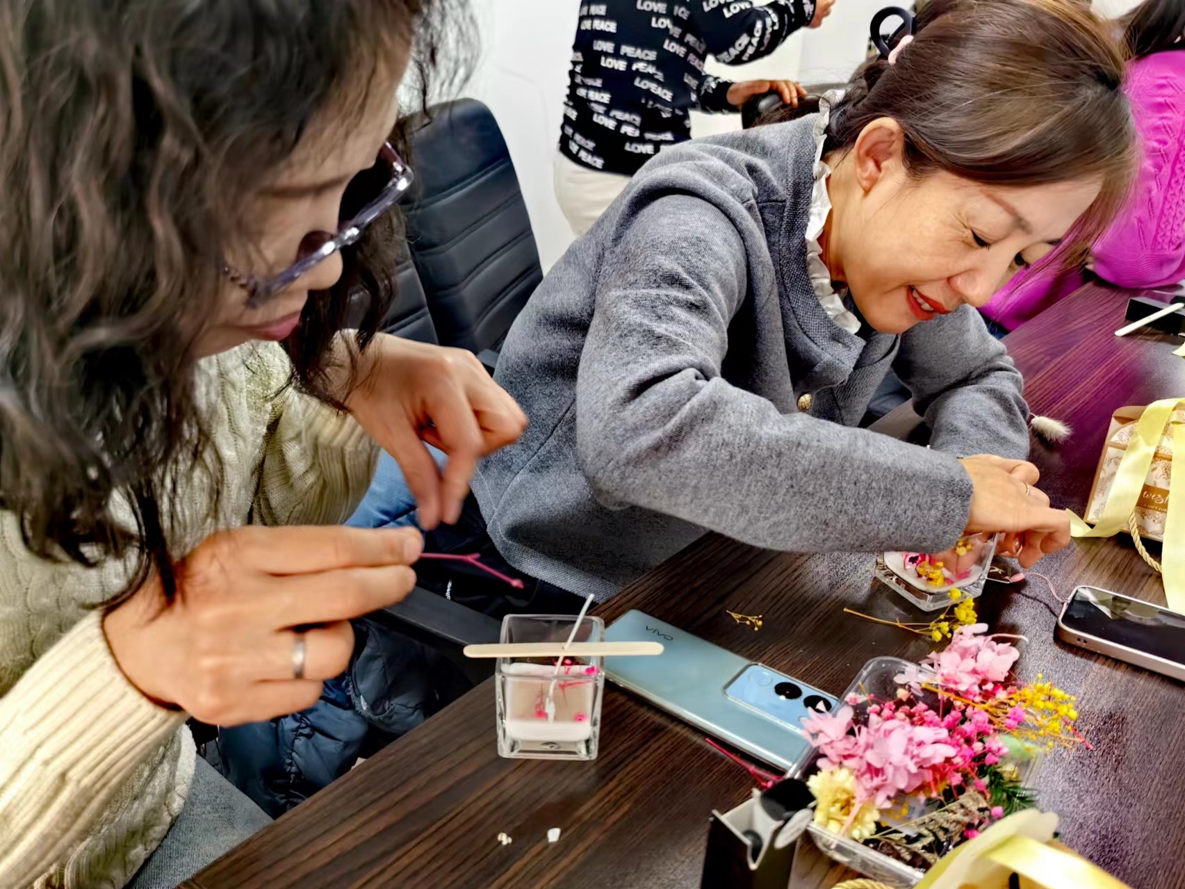 1709861199083094006.jpg 哈一.jpg